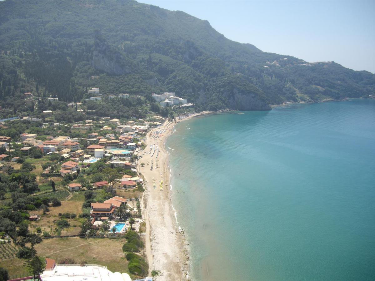 Pink Palace Beach Resort Agios Gordios  Exterior foto