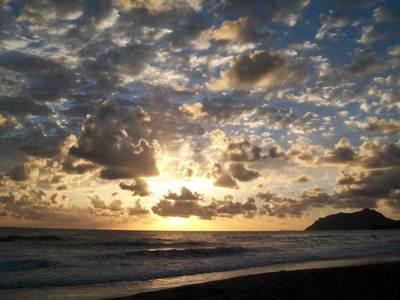 Pink Palace Beach Resort Agios Gordios  Exterior foto